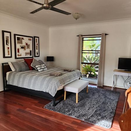 Brom Cottage Mooloolah Екстериор снимка