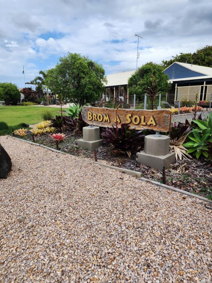 Brom Cottage Mooloolah Екстериор снимка